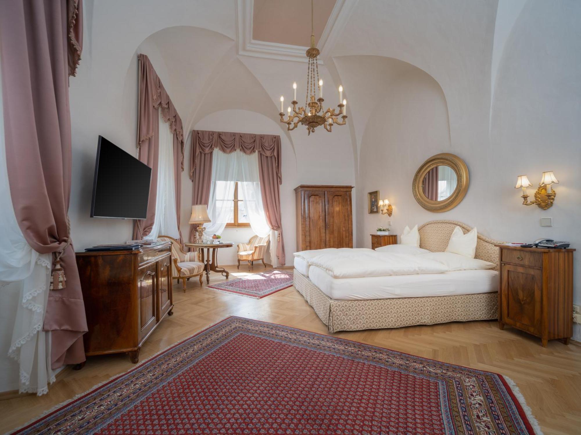 Hotel Schloss Dürnstein Exterior foto